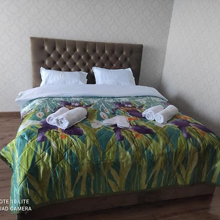 Rustavi Guest House Buitenkant foto