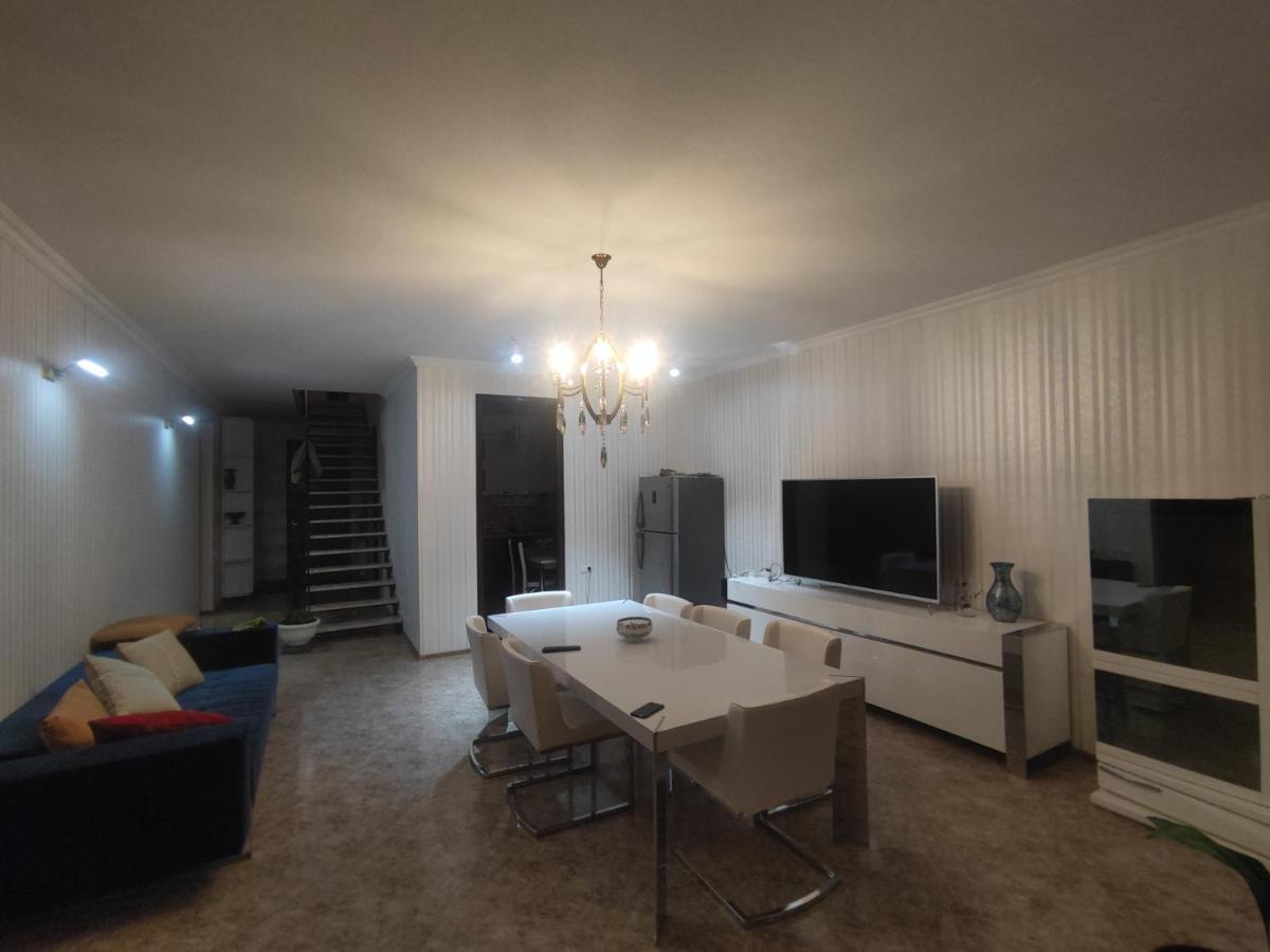 Rustavi Guest House Buitenkant foto