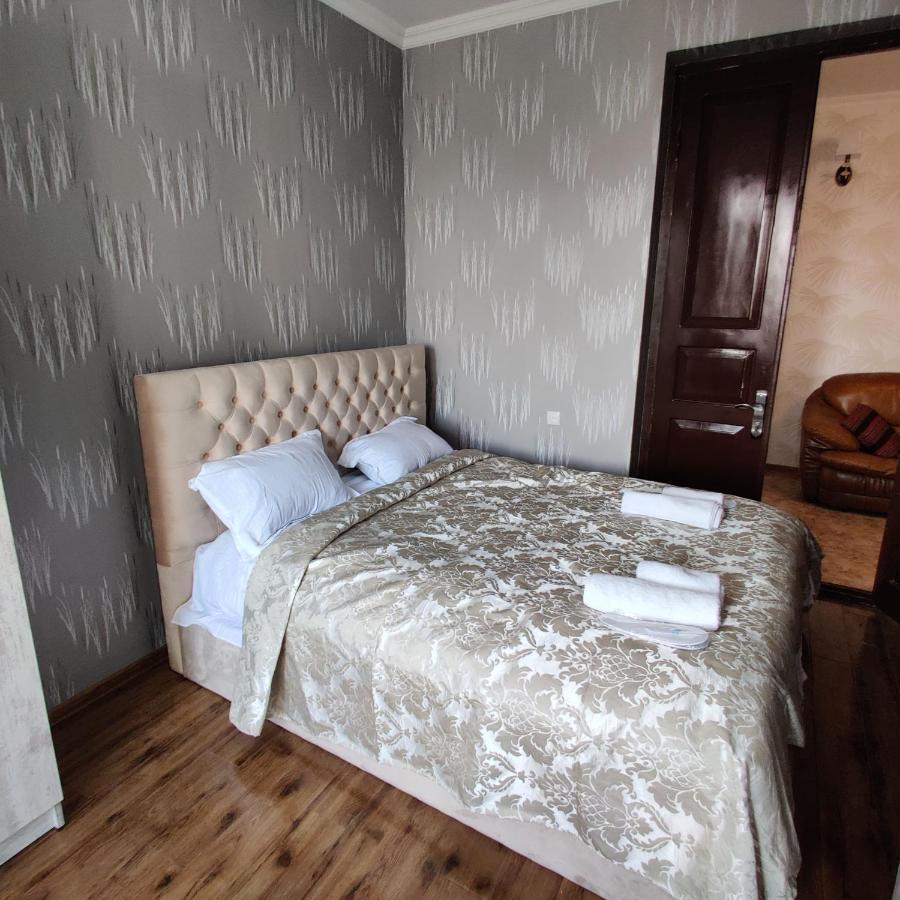 Rustavi Guest House Buitenkant foto