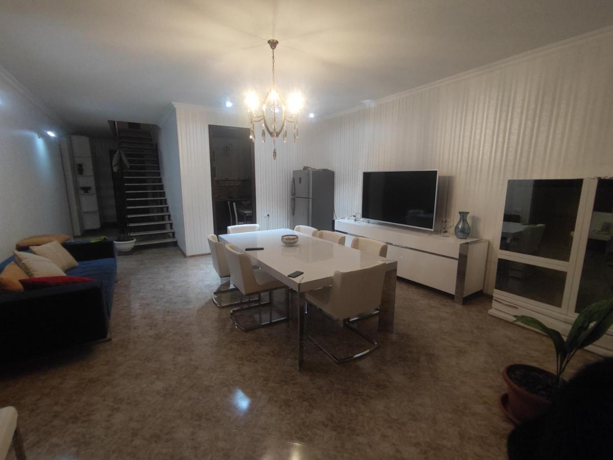 Rustavi Guest House Buitenkant foto
