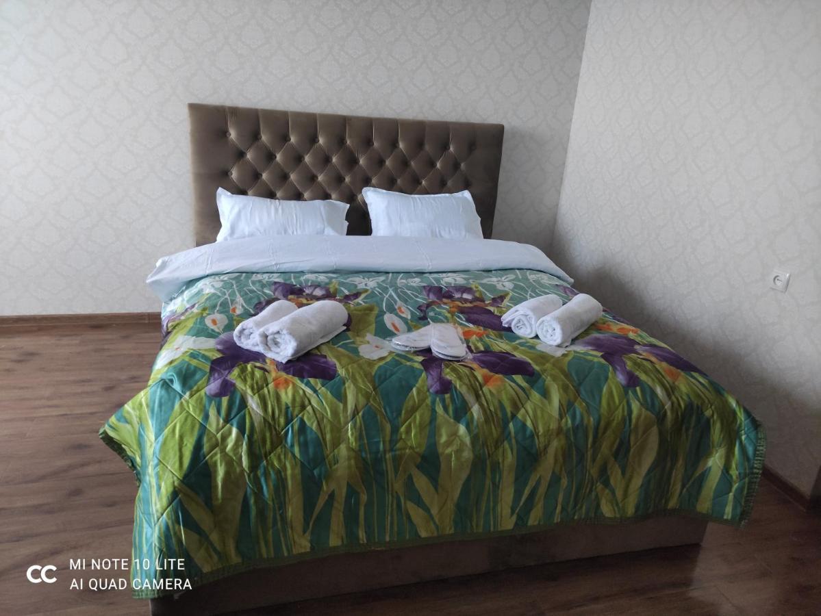 Rustavi Guest House Buitenkant foto