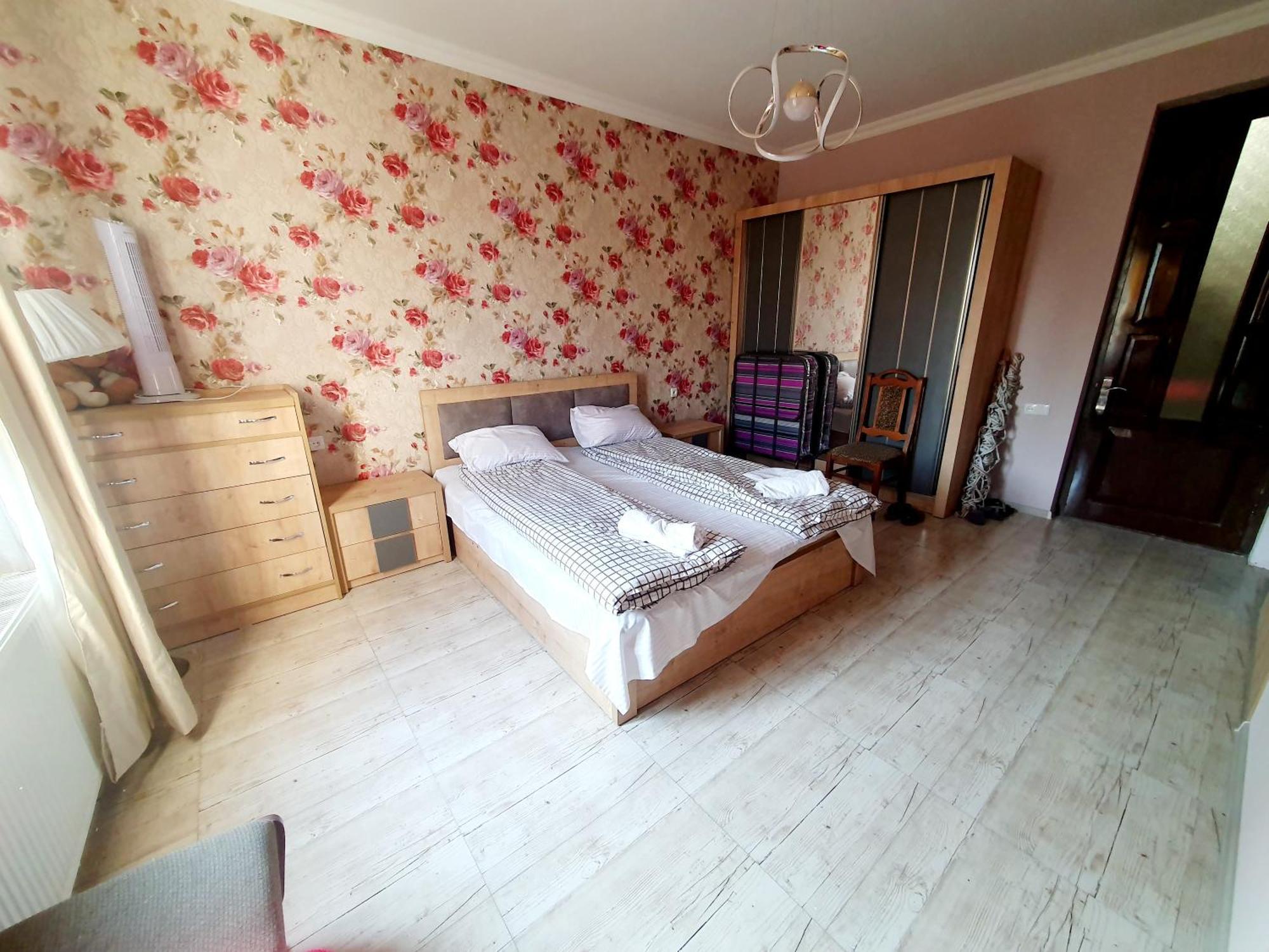 Rustavi Guest House Buitenkant foto