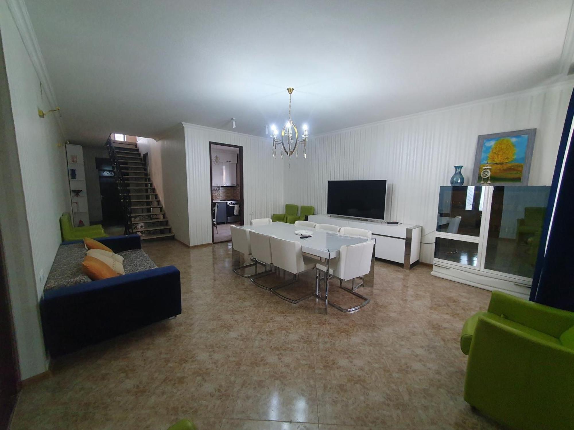 Rustavi Guest House Buitenkant foto