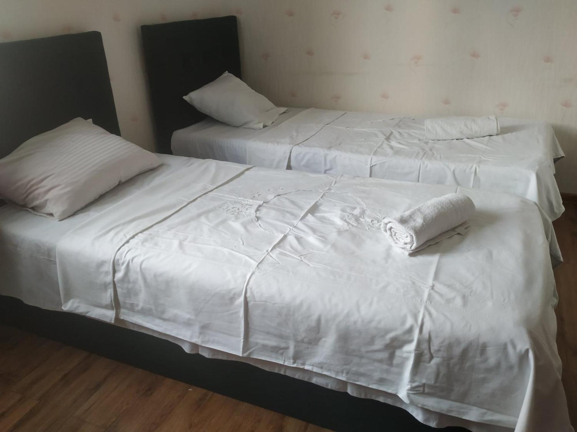 Rustavi Guest House Buitenkant foto